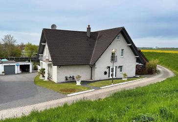 Vorschaubild Mehrfamilienhaus