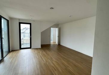 Großzügige 4-Zimmer-Wohnung mit 114 m², 2 Bädern & Balkon mit Gartenblick