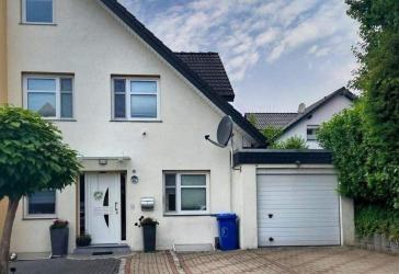 Familienparadies in Doppelhaushälfte - Ihr neues Heim wartet!