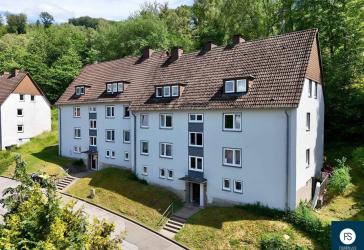Zwei sanierte Mehrfamilienhäuser als Investmentpaket mit über 7 % Bruttorendite