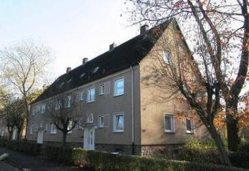 Toller Grundriss, prima Wohnung: 2-Zimmer mit Balkon und neuem Laminatboden in Wetter Altwetter