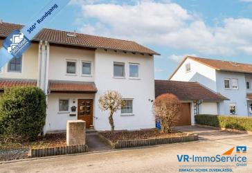 Hier wird sich Ihre Familie rundum wohlfühlen - gemütliche Doppelhaushälfte in Bad Windsheim!