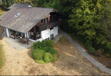 Großzügige Hangvilla mit Fernblick und Einliegerwohnung in Lahr