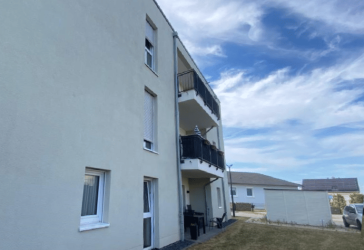 Zentrumsnahe moderne Wohnung mit Terrasse!