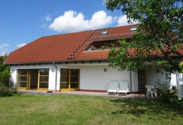 Exclusives Einfamilienhaus in hervorragender Stadtrandlage
