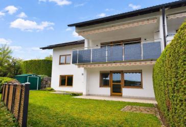 Wohnen am Weinberg - Zweifamilienhaus mit Potenzial für drei Wohneinheiten