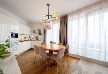 Penthouse-Highlight in Frankfurt-Riedberg mit privater Dachterrasse und weitem Skylineblick