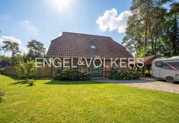 Exklusives, energieeffizientes Niedersachsenhaus in begehrter Wohnlage