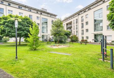 Vermietete Wohnung mit Tiefgaragenstellplatz in Rodenkirchen!