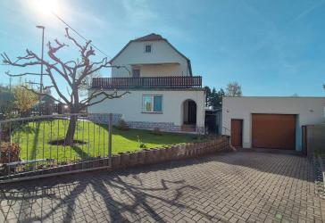 Familienglück mit Extras - großzügiges Haus mit Terrasse, Sauna & Garage