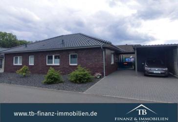 Zwei neuwertige Bungalow-Doppelhaushälften in gefragter Lage von Ihrhove - modern und hochwertig