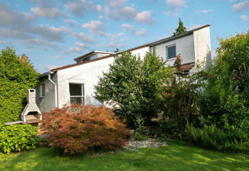 Seltene Gelegenheit: Haus mit großem Grundstück & Garten in Frankfurt-Schwanheim