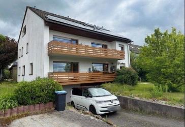 Zweifamilienhaus mit Garage in Bad Hersfeld