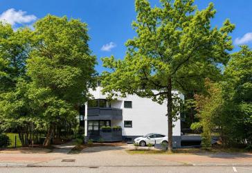 Provisionsfrei vom Eigentümer: Entkernte 2-Zimmer-Gartenwohnung mit Südterrasse in Lokstedt