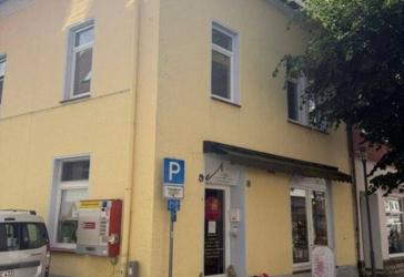 Mehrfamilienhaus mit Gewerbeeinheit in attraktiver Lage von Lemgo!