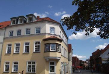 Komfortable 4-Zimmerwohnung direkt auf dem Lindenplatz in Hagenow