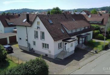 Wohnhaus mit Gastronomie!