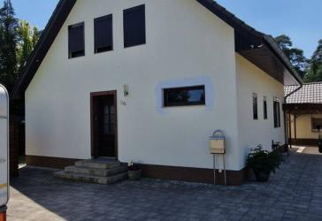 Freistehendes EFH mit Garten, Pool und Carport in ruhiger Lage von Nienburg