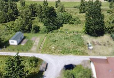 Investieren Sie in Erholung: Naturnahes Grundstück im beliebten Feriengebiet