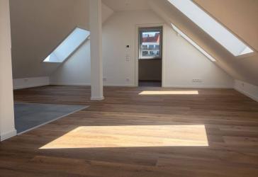 2-Zimmer DG Wohnung Böblingen Mitte | Erstbezug