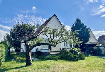 Einfamilienhaus mit Potenzial in Falkensee - bezugsfrei & in Seenähe