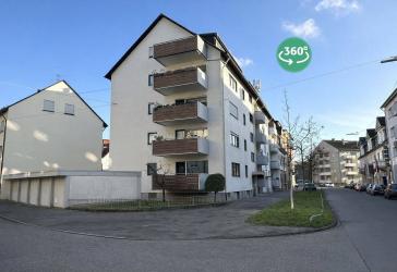 Familienfreundliche 5-Zi.-ETW im Hochparterre mit Balkon & eigener Garage - Karlsruhe-Durlach