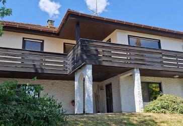 Viel Platz für Ihre Träume: Großzügiges Ein- oder Zweifamilienhaus mit Entwicklungspotenzial