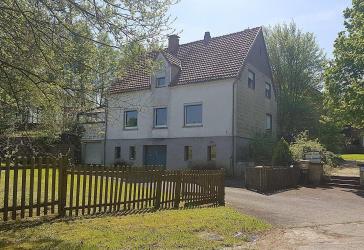 Für den Ersteher provisionsfrei - Einfamilienhaus in Nieheim-Himmighausen - Zwangsversteigerung!