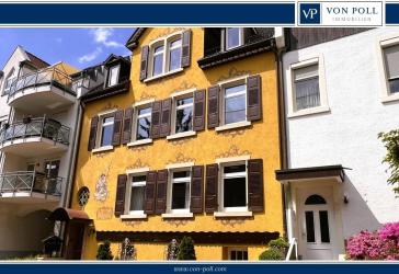 Großzügiges Dreifamilienhaus in Baden-Baden mit 2 Terrassen und Gartenbereich
