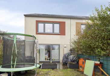 Vorschaubild Reihenendhaus