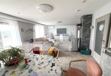 Großzügig verbundene 3- und 2-Zimmer-Eigentumswohnungen inkl. 2 Garagen in Eutingen