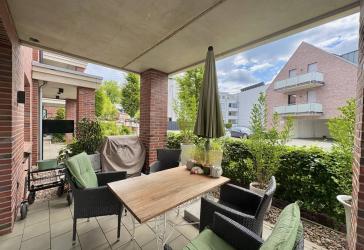 Hochwertig und Stilvoll: 3-Zimmer Wohnung mit Tiefgaragenstellplatz und Einbauküche