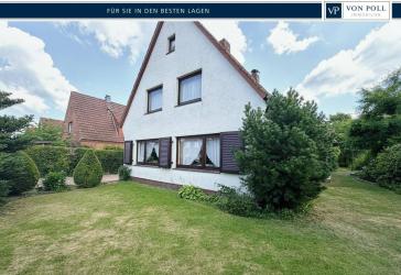 Einfamilienhaus mit großem Grundstück in ruhiger Lage