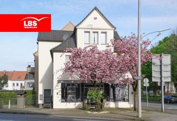 Charmantes Mehrfamilienhaus mit historischem Flair und modernem Komfort