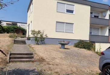Neu renoviertes 3 ZKB in 2FH von privat zu vermieten