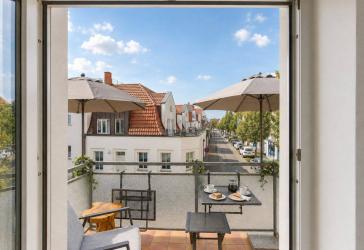 Warnemünde genießen: 3-Zimmerwohnung mit Südbalkon und Kirchenblick