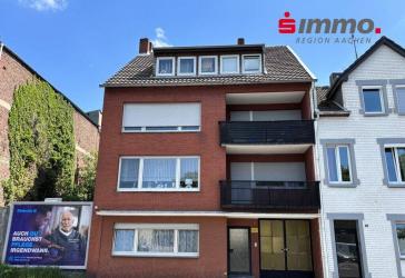 Citylage! 5-Parteienhaus mit Tordurchfahrt und ehemaliger Backstube