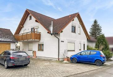 Attraktiv vermietetes Mehrfamilienhaus mit 3 Wohneinheiten und Garten in Blaufelden