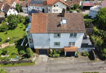 Zweifamilienhaus mit Teilungserklärung - Ideal für Eigennutzer oder Kapitalanleger