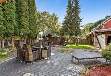 Großzügiges Wohnen mit Garten, Wintergarten, Sauna und viel Raum für die Familie