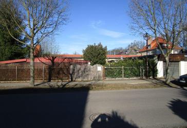 Neuer Preis! EFH auf großem Grundstück mit Garage in guter Lage in Biesenthal