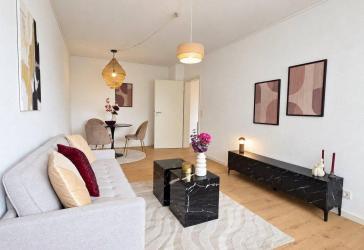 Sanierte 2-ZKB mit Balkon, Aufzug & Stellplatz in Saarbrücken - St. Arnual