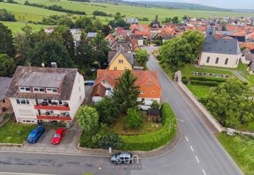 RUHE PUR IN BESTER FELDRANDLAGE! - Familienidyll mit Wintergarten, Weitblick und Natur in Fauerbach