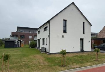 Neuwertiges KFW 40 Holzrahmen-Einfamilienhaus in Apen zu Verkaufen!