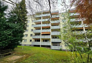 Hermann Immobilien: 2-Zim.-ETW in ruhiger Lage (Nähe Wald) in Offenbach Bieber Am Hirtenschild 15
