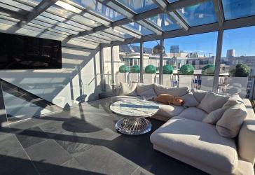 Über den Dächern von Mitte: 187 m² mit Wintergarten und Dachterrasse