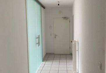 Großzügige 3 Zimmer Wohnung mit Aufzug in der Fußgängerzone von Neviges - Provisionsfrei !