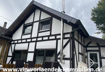 Schöne großzügige Wohnung im Windecker-Ländchen!