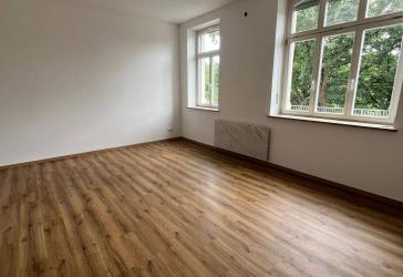 Kernsanierte 3-Zimmer-Wohnung mit Garten & Balkon