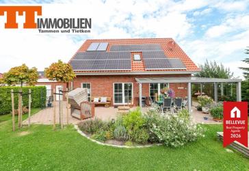 Wo Küstennähe auf Wohnkomfort trifft - großzügiges Einfamilienhaus in Hooksiel mit Blick ins Grüne!